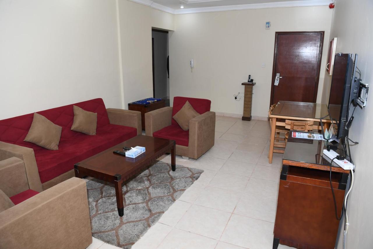 Continental Suite Farwaniya Kuwait City Luaran gambar