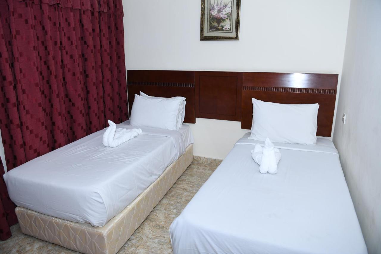 Continental Suite Farwaniya Kuwait City Luaran gambar