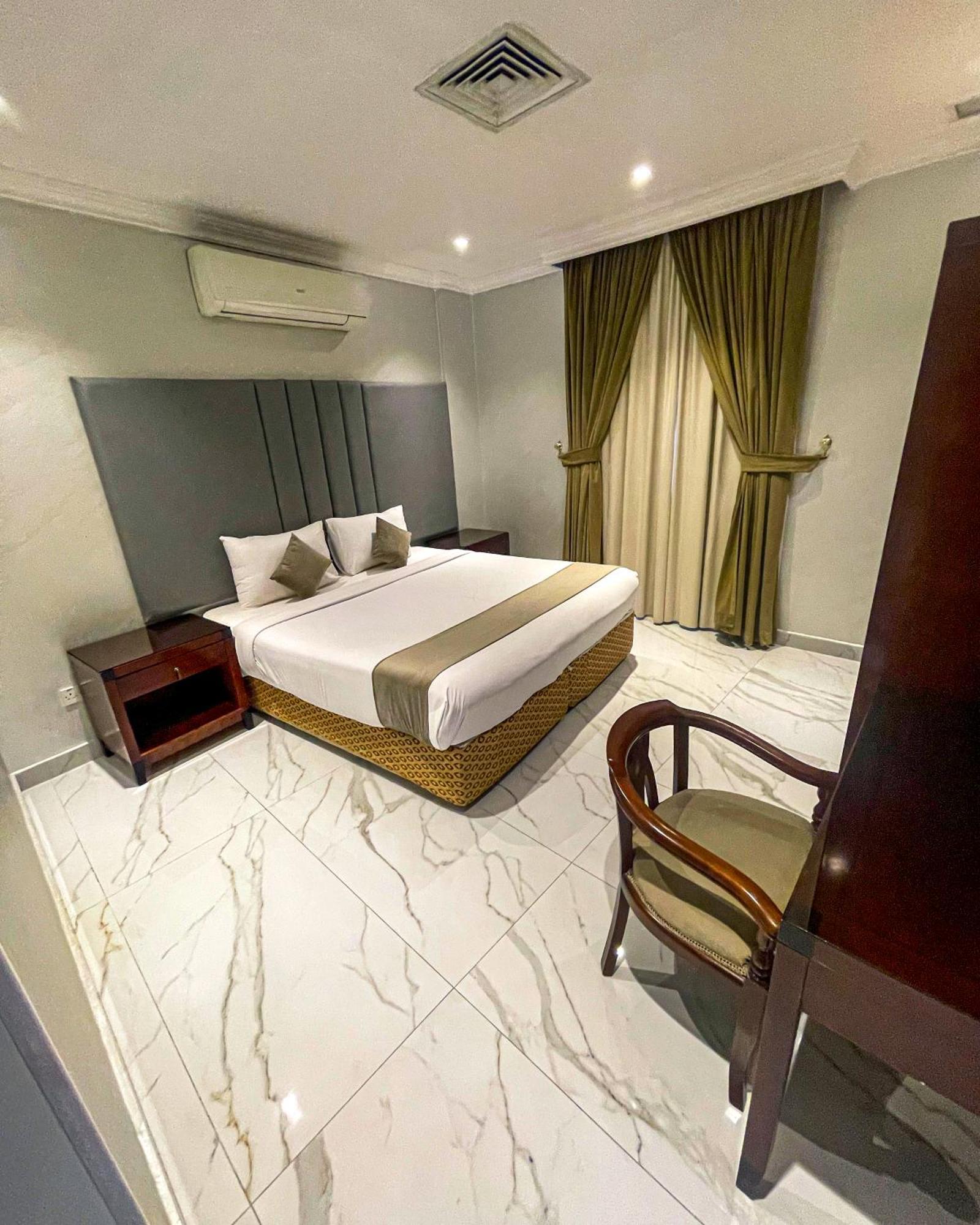 Continental Suite Farwaniya Kuwait City Luaran gambar