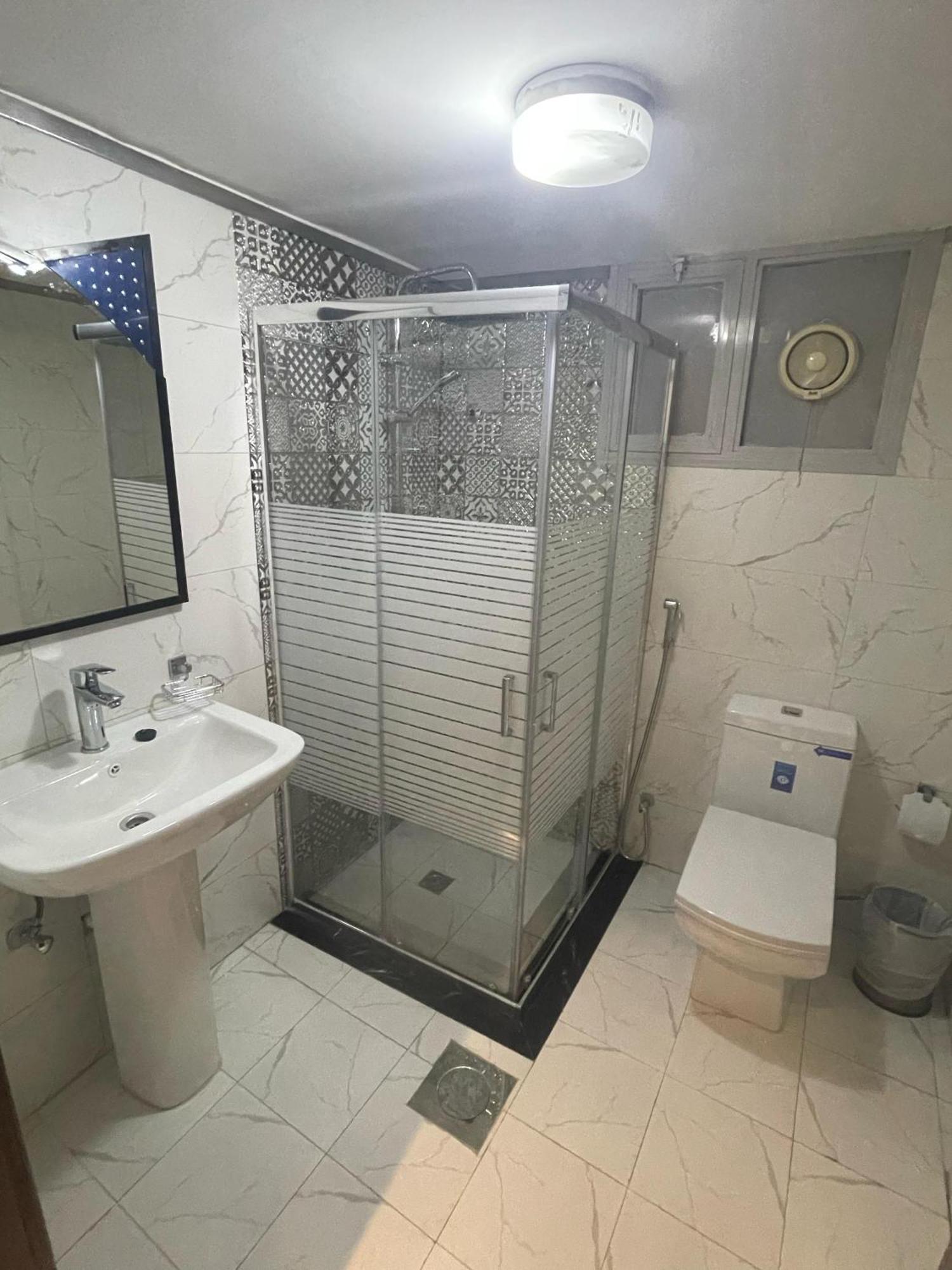 Continental Suite Farwaniya Kuwait City Luaran gambar